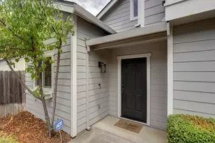 6455 Laguna Mirage Ln, Elk Grove, CA 95758 - Photo 4
