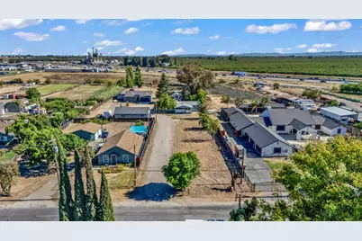 3430 E Redwood Road, Ceres, CA 95307 - Photo 44