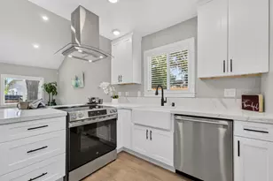 2296 Grove Ave, Sacramento, CA 95815 - Photo 10