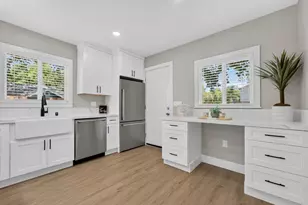 2296 Grove Ave, Sacramento, CA 95815 - Photo 14