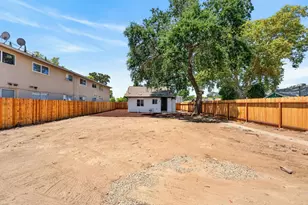 2296 Grove Ave, Sacramento, CA 95815 - Photo 26