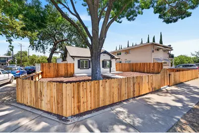 2296 Grove Avenue, Sacramento, CA 95815 - Photo 4