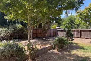 7007 Ursa Pkwy, Sacramento, CA 95823 - Photo 40