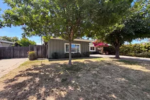 7007 Ursa Pkwy, Sacramento, CA 95823 - Photo 32