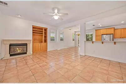 121 Perzaul, Sacramento, CA 95835 - Photo 6