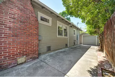 1124 34th Street, Sacramento, CA 95816 - Photo 44
