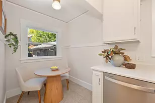 1124 34th St, Sacramento, CA 95816 - Photo 28
