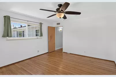 9528 Sara Street, Elk Grove, CA 95624 - Photo 44