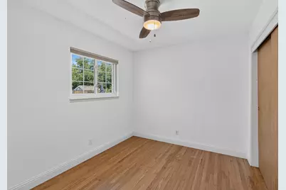 9528 Sara Street, Elk Grove, CA 95624 - Photo 40