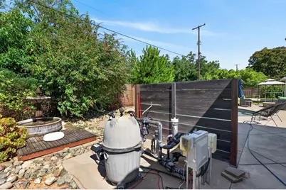 9528 Sara Street, Elk Grove, CA 95624 - Photo 50