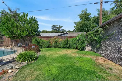 9528 Sara Street, Elk Grove, CA 95624 - Photo 54