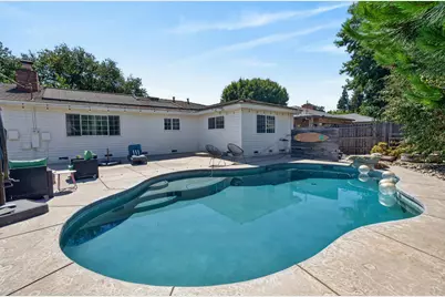 9528 Sara Street, Elk Grove, CA 95624 - Photo 52