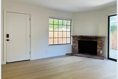 1805 V Street, Sacramento, CA 95818 - Photo 12