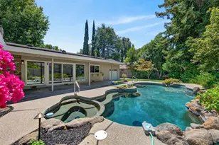 11 Spray Ct, Sacramento, CA 95831 - Photo 24