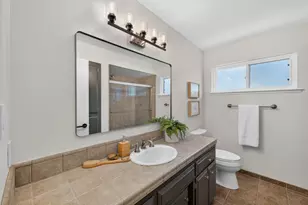 11 Spray Ct, Sacramento, CA 95831 - Photo 16