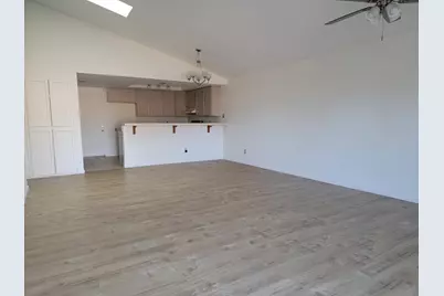 7721 Temwoods Way, Sacramento, CA 95828 - Photo 4