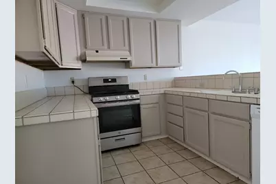 7721 Temwoods Way, Sacramento, CA 95828 - Photo 8
