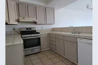 7721 Temwoods Way, Sacramento, CA 95828 - Photo 6