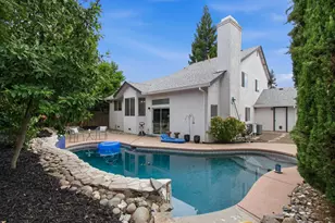 2210 Thurton Dr, Roseville, CA 95747 - Photo 44