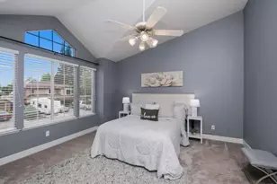 2210 Thurton Dr, Roseville, CA 95747 - Photo 34
