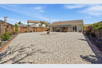 1827 Tulip Court, Lodi, CA 95242 - Photo 12