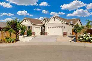 1827 Tulip Ct, Lodi, CA 95242 - Photo 1
