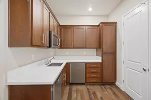 1827 Tulip Ct, Lodi, CA 95242 - Photo 8