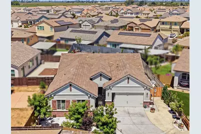 1827 Tulip Court, Lodi, CA 95242 - Photo 2