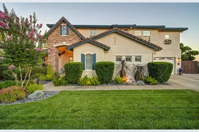 3881 Black Oak Dr, Rocklin, CA 95765 - Photo 2