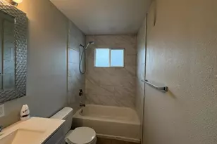 5633 Revelstok Dr, Sacramento, CA 95842 - Photo 8