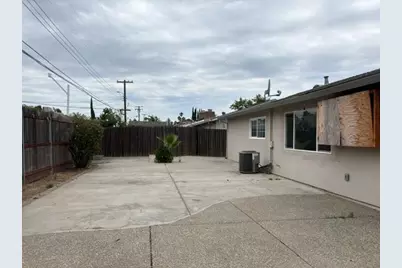 5633 Revelstok Drive, Sacramento, CA 95842 - Photo 14