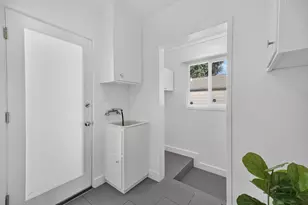 902 Mills Ave, Modesto, CA 95350 - Photo 14