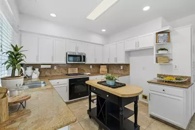 2716 Sequoia Street, Lodi, CA 95242 - Photo 16