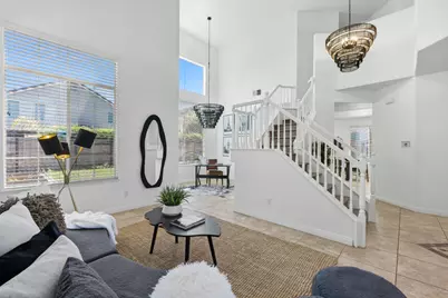 2716 Sequoia Street, Lodi, CA 95242 - Photo 6