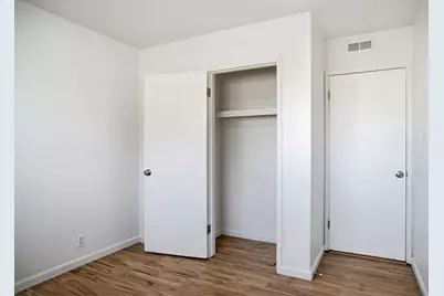 15955 6th Street, Lathrop, CA 95330 - Photo 10
