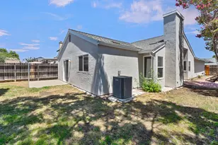 8016 Willys Ct, Sacramento, CA 95828 - Photo 24