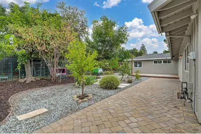 3901 Hancock Drive, Sacramento, CA 95821 - Photo 56