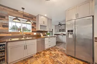 3901 Hancock Dr, Sacramento, CA 95821 - Photo 10