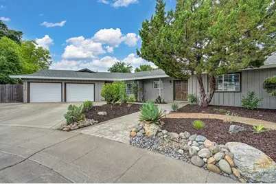 3901 Hancock Drive, Sacramento, CA 95821 - Photo 2