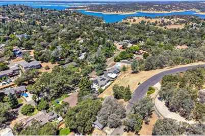 823 Bonita Drive, El Dorado Hills, CA 95762 - Photo 2