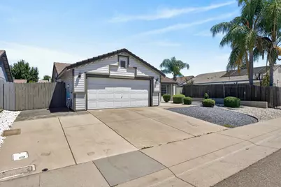 8634 New Island Way, Sacramento, CA 95828 - Photo 2