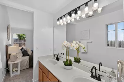 8634 New Island Way, Sacramento, CA 95828 - Photo 30