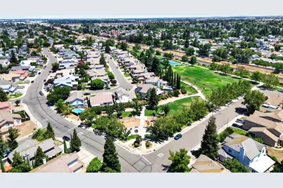 8634 New Island Way, Sacramento, CA 95828 - Photo 52