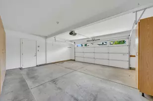 2220 Thurton Dr, Roseville, CA 95747 - Photo 52