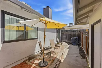 6310 Brigadoon Way, Sacramento, CA 95842 - Photo 38
