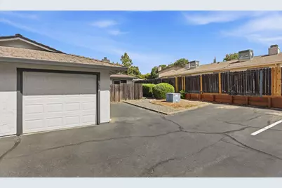 6310 Brigadoon Way, Sacramento, CA 95842 - Photo 6