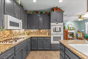 253 W Shasta Ave, Ripon, CA 95366 - Photo 16