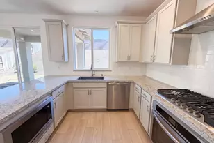 3500 Hampton Dr, Folsom, CA 95630 - Photo 8