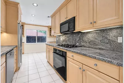 4915 H Parkway, Sacramento, CA 95823 - Photo 4