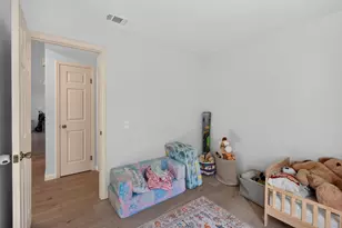 6413 Alpinespring Way, Elk Grove, CA 95758 - Photo 20